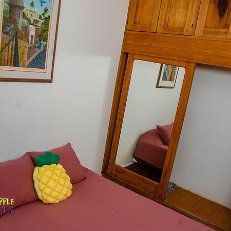 דירות מאיאגואס Pineapple Hospitality מראה חיצוני תמונה